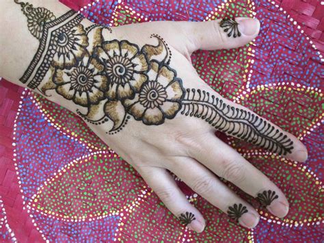 26 Famous Inspiration Henna Love