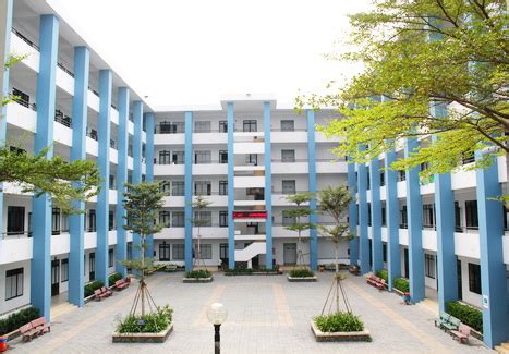 Đào tạo, sát hạch và cấp giấy phép lái xe. Tin tuyển sinh- Trường Cao đẳng Giao thông Vận tải TP.HCM