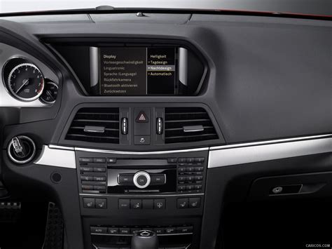 2010 Mercedes Benz E Class Coupe Interior Dashboard View Photo