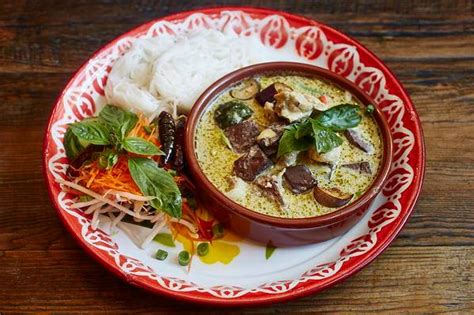 Order thai food delivery from your favorite restaurants. San Francisco's Best Delivery Thai Food | Hoodline