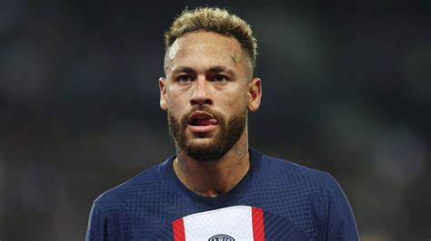 Paris Saint Germain Neymar Weißt Verantwortung Von Sich Fußball News