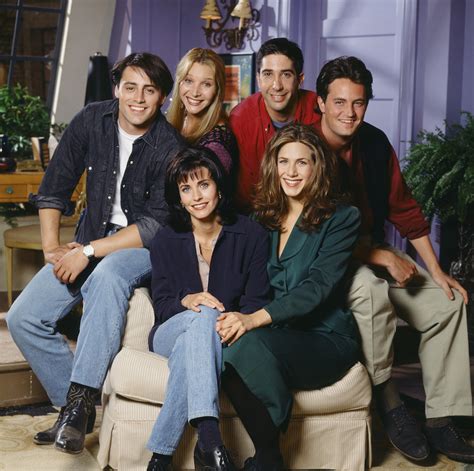 27 Rare Photos Of The Cast Of Friends That Will Make You Wow