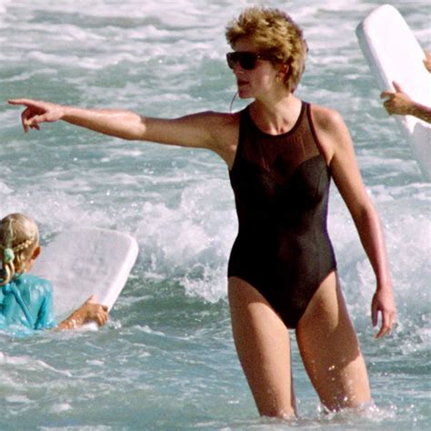 Princess Diana Sun Sea And Sexiness Di Loved Relaxing On The Beach Royal News Uk