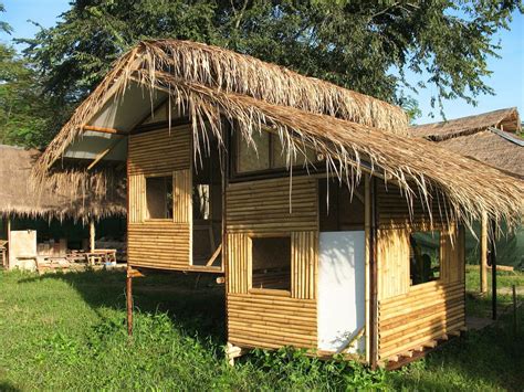 Desain Rumah Bambu Gaya Tradisional Modern Dan Semi Permanen