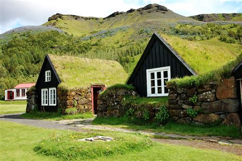 Turf Houses Icelands Architectural Jewels Art And Culture The