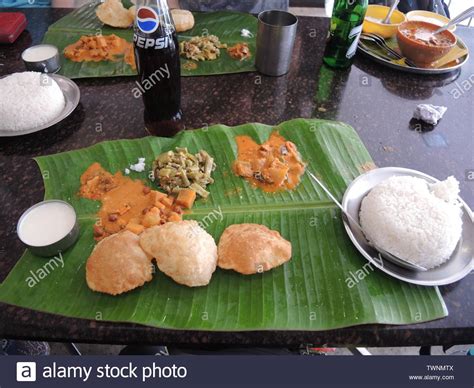 Indian Vegetable Banana Leaf Hi Res Stock Photography And Images Alamy