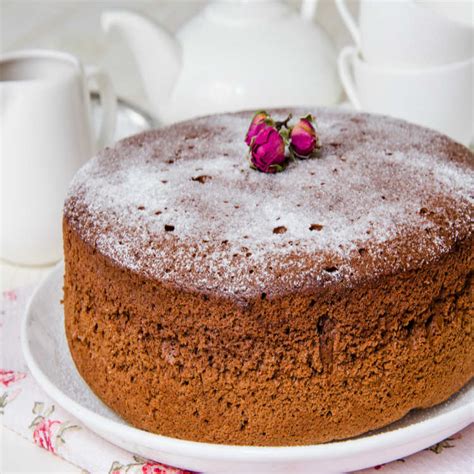 Learn how to make a sponge cake in a few simple steps. Chocolate Sponge Cake Recipe: How to Make Chocolate Sponge ...