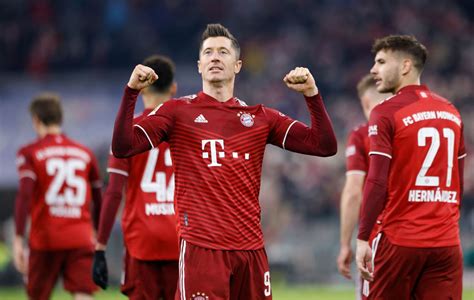 81 Tore Nach 27 Spieltagen Fc Bayern Mit Neuem Torrekord In Der Bundesliga