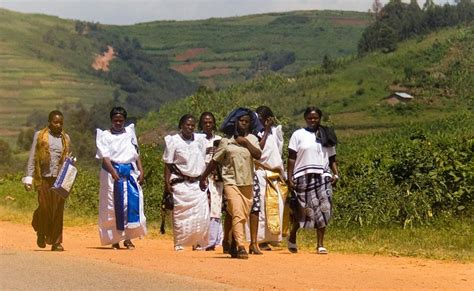 Uganda Culture And People — Things To Do — Naterow Africa Safaris