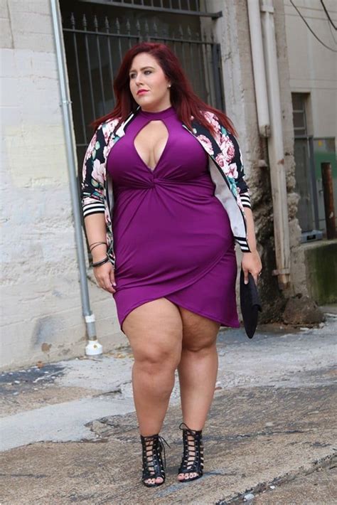 Épinglé Sur Curvy