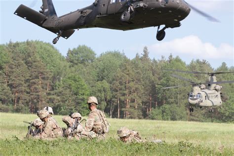 2 12 Inf Soldiers Take To The Skies In Lethal Exercise Article