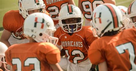 7 Reasons In Favor Of Kids Playing Tackle Football