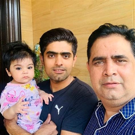 And yes babar azam, despite his little eyebrow situation remains a cutie and i just love him so much. Beautiful Clicks Of Babar Azam With His Family | Reviewit.pk