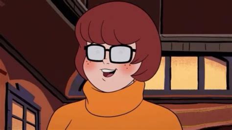 Enfin Le Personnage De Vera Dans Scooby Doo Fait Son Coming Out Lesbien