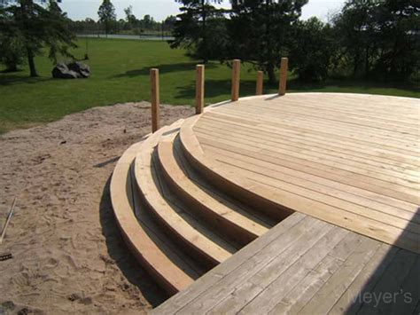 33 best built in planter ideas and designs for 2019. Meyer's Landscaping Ltd. | Stepped round deck