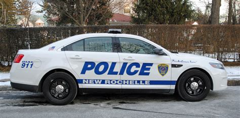 New Rochelle Ny New Paint Scheme New Rochelle Police Dep Flickr