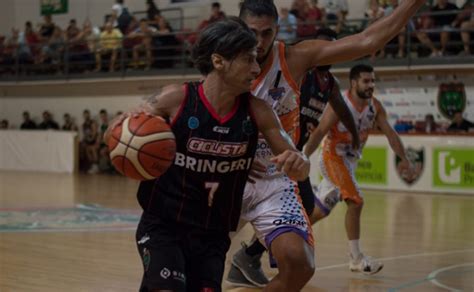Luis alberto scola (buenos aires, 30 de abril de 1980) es un jugador de baloncesto argentino que también tiene nacionalidad española 1 y que actualmente milita en el pallacanestro varese de la serie a de italia. Liga Argentina: triunfos para Ciclista, Central Olímpico y ...