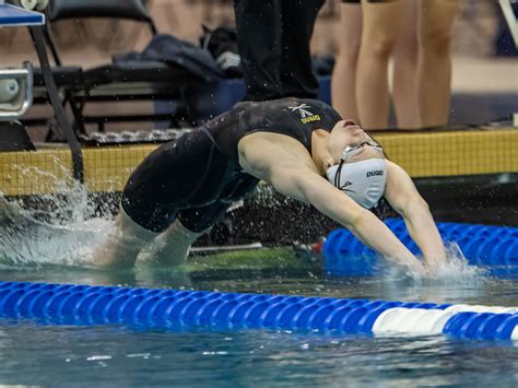 Gretchen Walsh Swims Nation S Fastest Back At Acc Tri Meet
