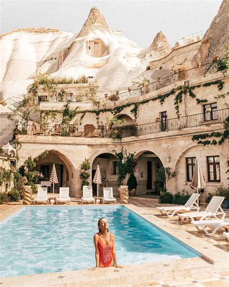 Both countries are members of nato and the union for the mediterranean and have active diplomatic relations. Local Cave House Hotel, Cappadocia, Turcia - Camere si ...