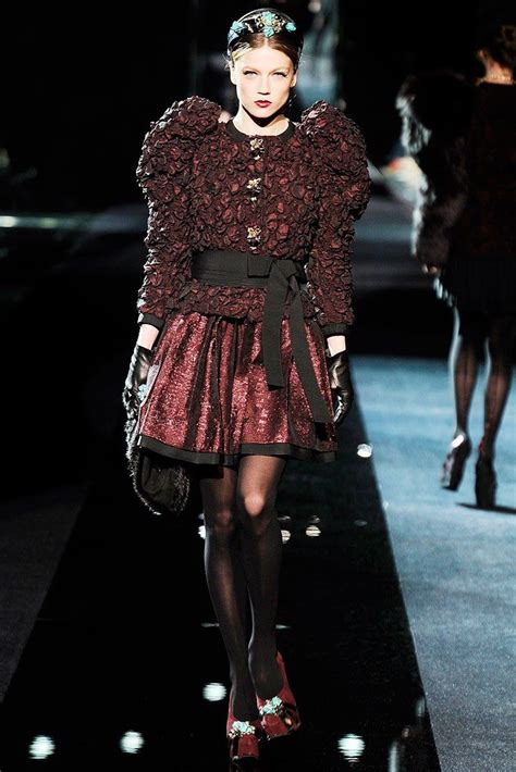 Dolce And Gabbana Fall 2009 Ready To Wear Fashion Show