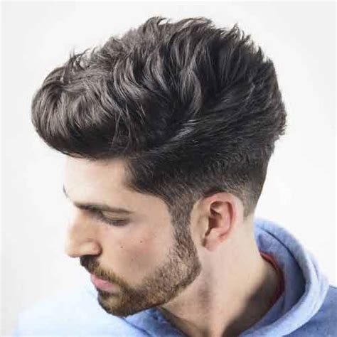Si tienes curiosidad por probar un peinado taper pero no estás seguro de que este corte sea el adecuado para. 17 Cortes de Pelo Quiff Para Hombres - Los Mejores Estilos