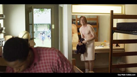 Free Charlie Plummer Shirtless Erotic Movie Scenes The Gay Gay