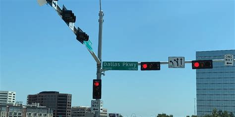 Ih 635dallas North Tollway Split Diamond Traffic Signal Design Bge Inc