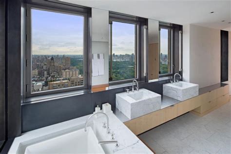 Spectacular Manhattan Penthouse With Impressive City Views