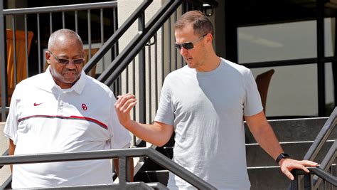 Ruffin McNeill remembers Riley's pursuit of Mayfield at ECU