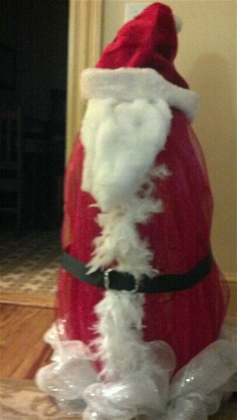 DYI Tomato cage santa | Books Worth Reading | Pinterest | Tomato cages