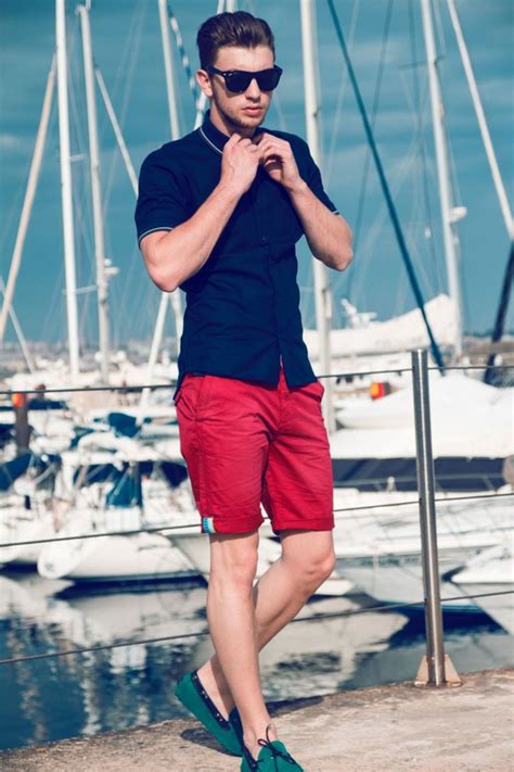 30 Cool And Fashionable Mens Shorts Ideas To Looks More Handsome