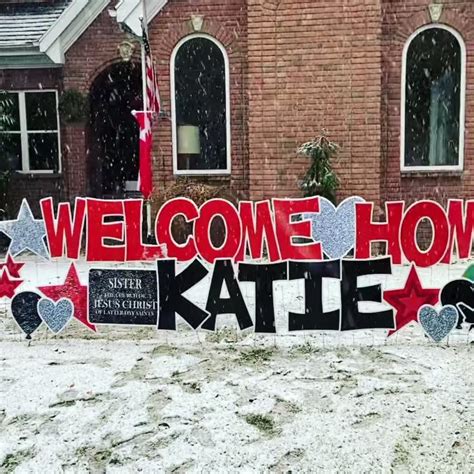 Our snow plowing services vary in pricing by where you live and how big your driveway is. Look at this beautiful snow!... - Card My Yard Salt Lake City