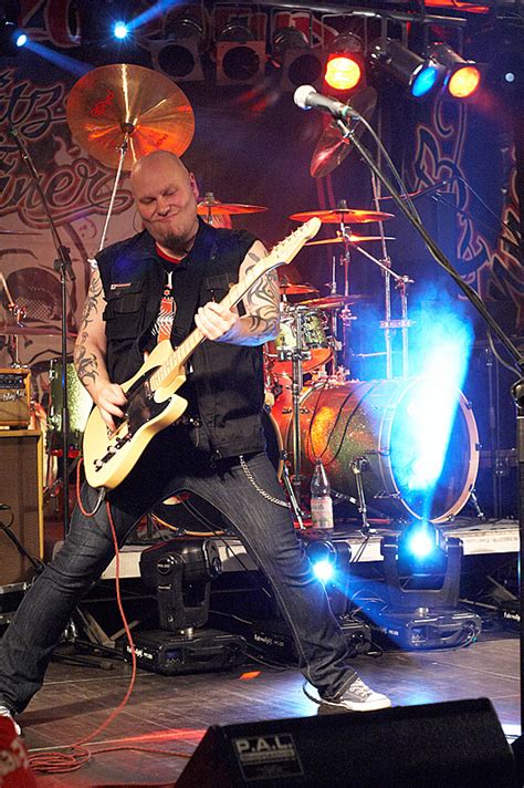 Broilers meine sache official video. Matt Gonzo Roehr - Sa, 22.10.2011 - Pressenwerk