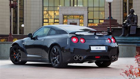Are there any stock photos of the nissan gtr? Nissan GT-R Car wallpaper | 2048x1152 | #17561