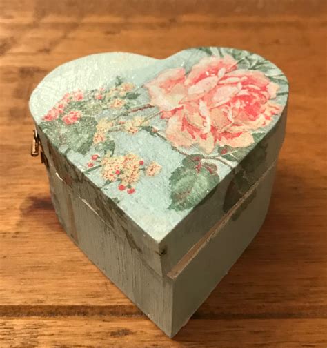 Small Heart Trinket Box By Kadgey Trinket Boxes Red Trinket Small