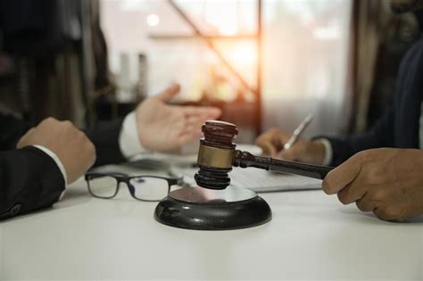 How To Choose The Best Law Firm For Your Case