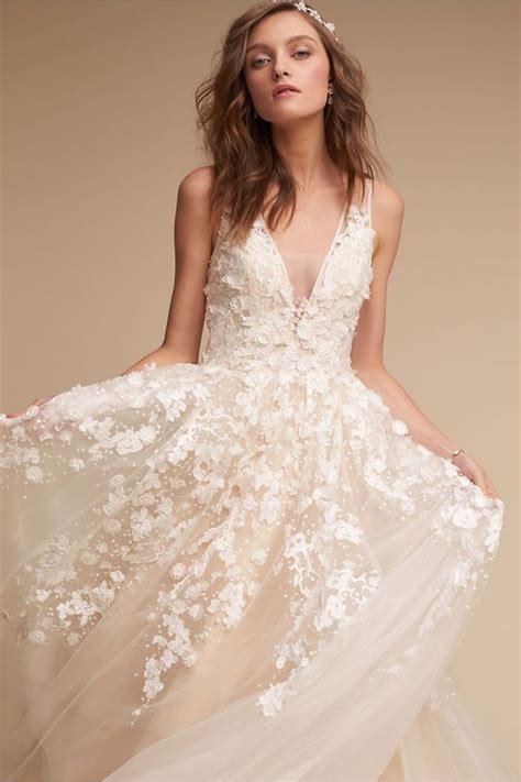 30 Gorgeous Floral Applique Wedding Dresses Weddingomania