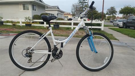 26 Womens Schwinn Link Hybrid Comfort Bike For Sale In Fullerton Ca