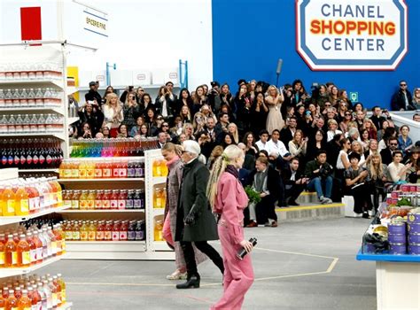 Chanels Fallwinter 2014 Supermarket Fashion Show