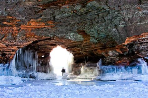 Apostle Island Ice Caves Us Places To Visit Pinterest
