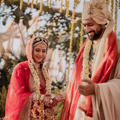 Vicky Kaushal Katrina Kaif Share Official Photos From Dreamy Wedding Ceremony Times Of Oman