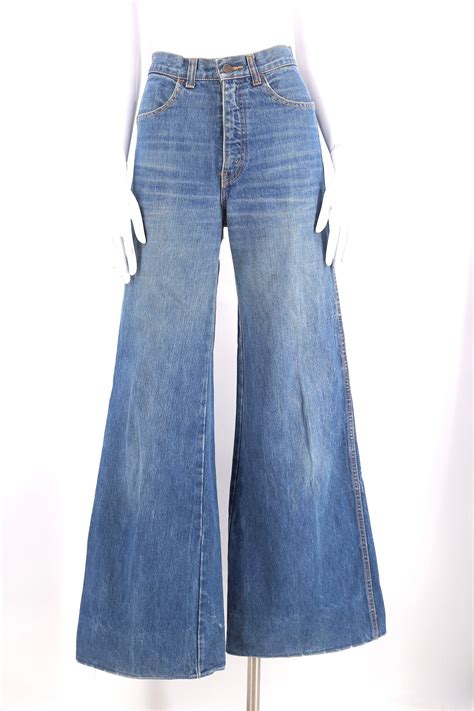 70s Oz Jeans Denim High Waisted Bell Bottom Jeans 28 Vintage 1970s Wide Leg Bells Pants Sz 28