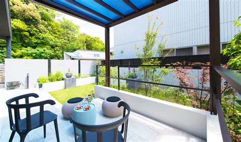 暮らしに寄り添うテラスガーデン | 福岡のエクステリア・外構・ガーデン工事専門｜カエデスタイル