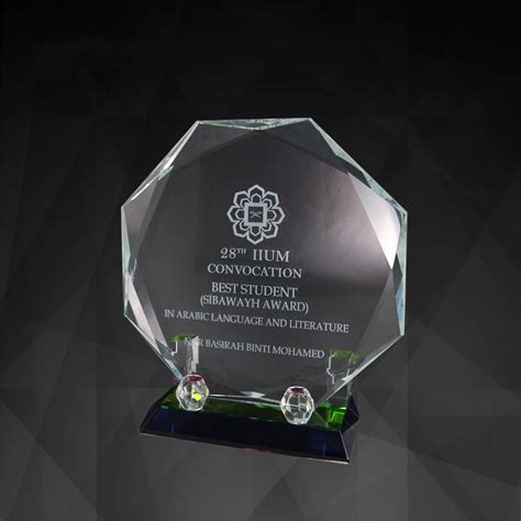 9106 Exclusive Crystal Plaques Itrophy