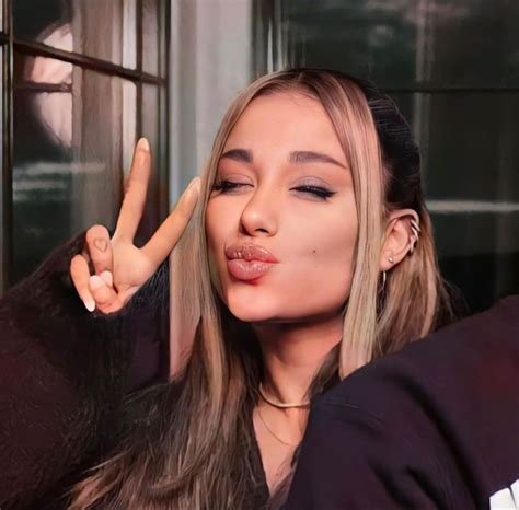 Ariana Grande On Instagram In 2021 Ariana Grande Photoshoot Ariana