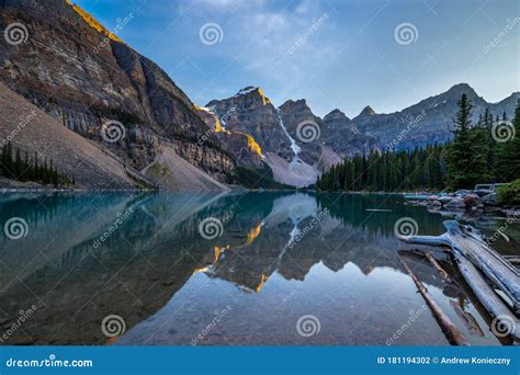 Moraine Lake At Sunset Stock Photo Image Of Alberta 181194302
