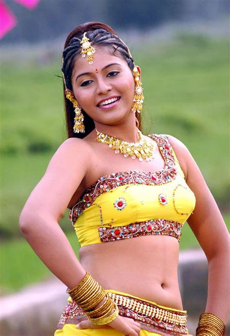 tamil actress anjali hot deep navel show photos ~ actress hot navel show