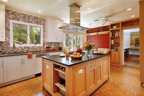 This kitchen also has stainless steel countertops and appliances. oak cabinets quartz countertops - Google Search | Red ...