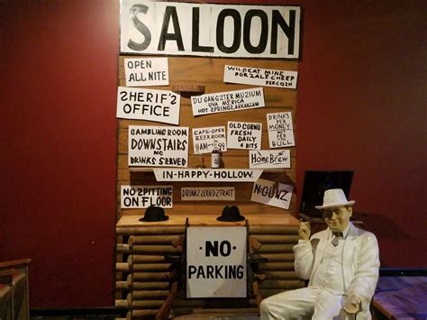 Inside The Gangster Museum In Hot Springs Ar Happy Hollow Serving Drinks Home Brewing Hot