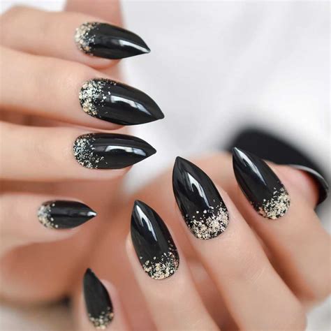 Diseños de uñas acrilicas negras : LAS ULTIMAS TENDENCIAS EN Uñas acrílicas negras con plata ...